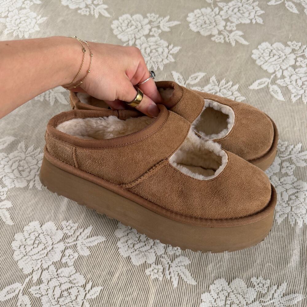 UGG Mary Jane Platform Slippers Chestnut Size 7